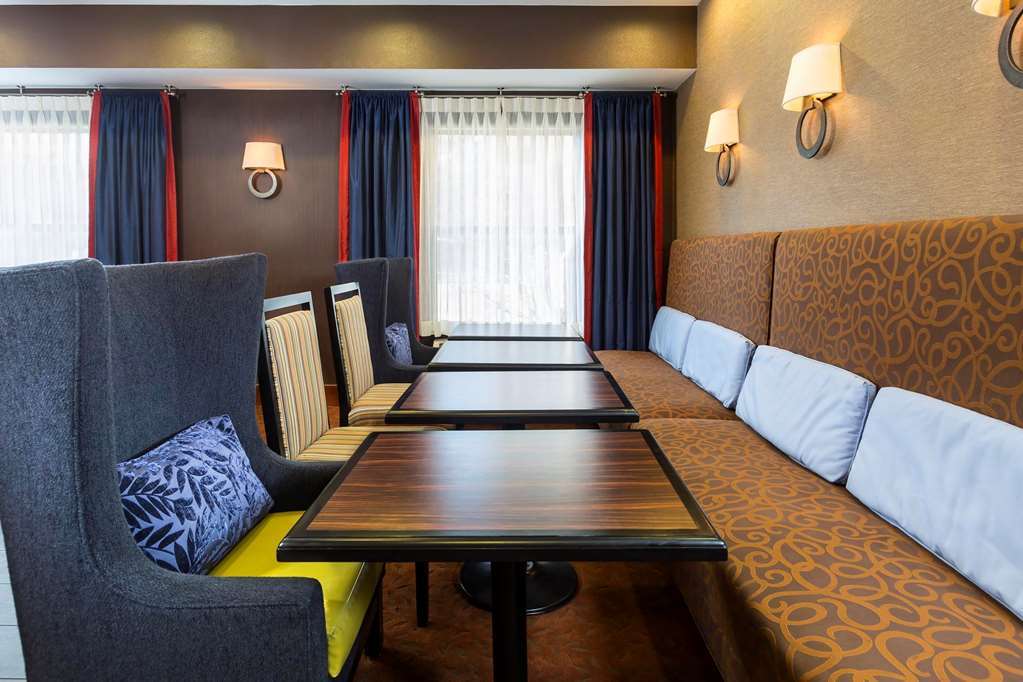 Hampton Inn By Hilton Youngstown-West I-80 Mineral Ridge Ресторан фото