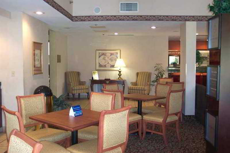 Hampton Inn By Hilton Youngstown-West I-80 Mineral Ridge Ресторан фото